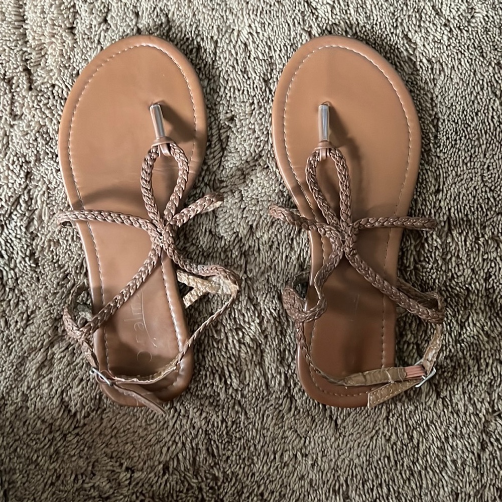 palms braided brown sandals flip flops in 10 wide used